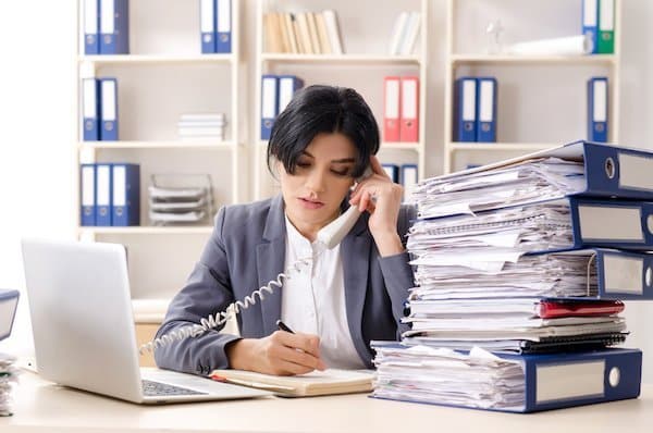 Arbeitsalltag im Büro